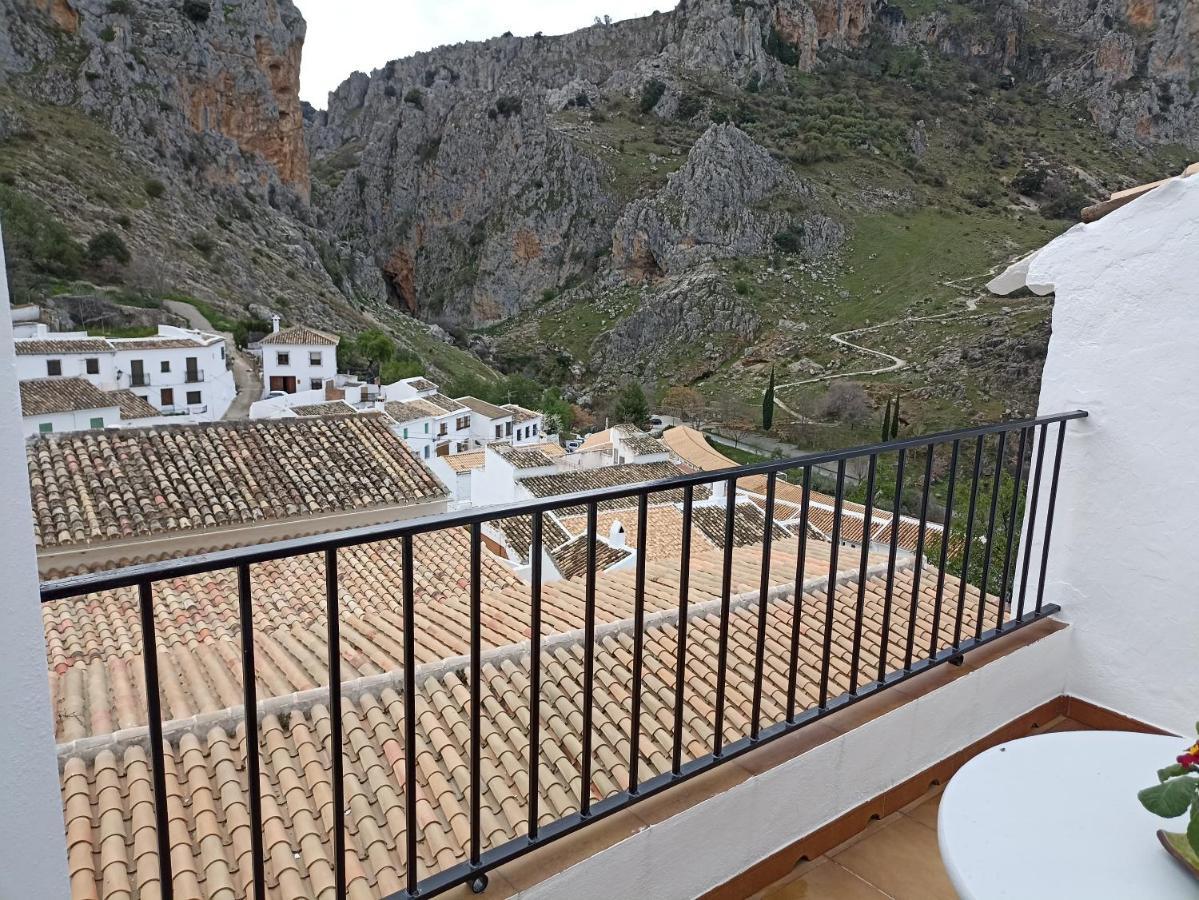 El Hechizo Del Bailon Guest House Zuheros Ngoại thất bức ảnh